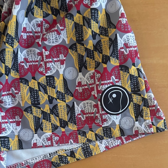 Colorful Patterned Shorts - Picture 3 of 5